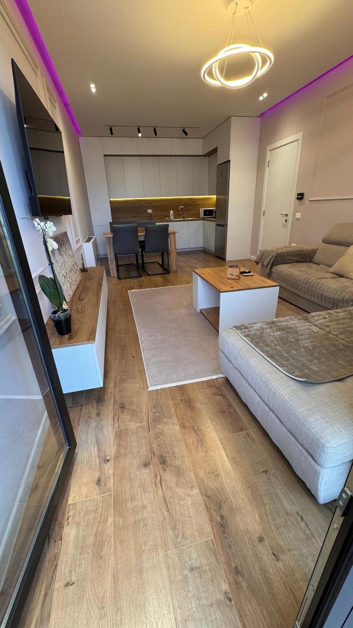 Comfort Apartment Tirana
